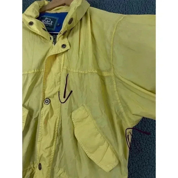 VTG Woolrich Adult Yellow Windbreaker Jacket MEDIUM Hoodie Ultrex Mesh Lined - Picture 11 of 12